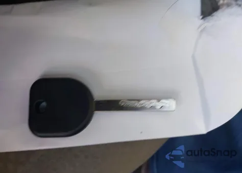 2017 Chevrolet Silverado 1500 1Lt из США, поврежденный, VIN 3GCUKREC2HG351812